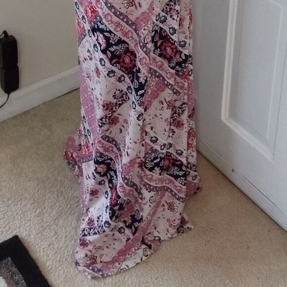 TRIXXI CLOTHING COMPANY Women's Criss Cross Detail Maxi Dress (Size XL) "FLORAL" - Picture 6 of 9